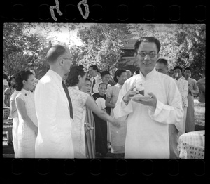 Michael Lindsay (林迈可) and Hsiao Li Lindsay (李效黎) with guests, at their wedding party at Yenching University (燕京大學), Beijing (北京)