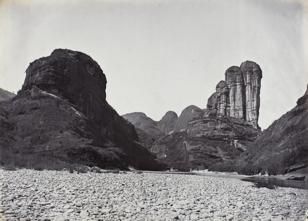 Jade Girl's Mirror-stand Peak on the Nine-bend river, Wuyi Mountains, near Xingcun, Fujian