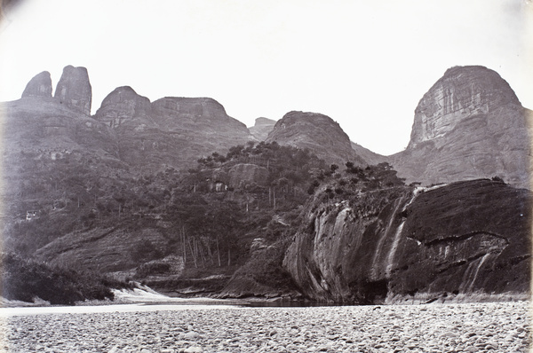 Drum Peak and other Wuyishan peaks, near Xingcun, Fujian