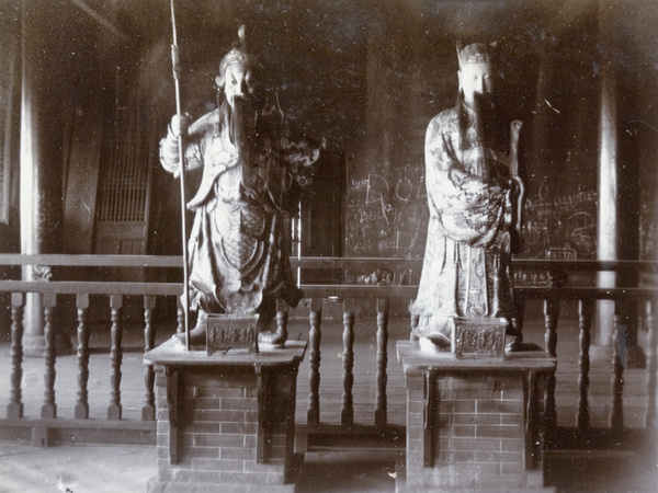 Temple guardians (shrine figures), Guangzhou