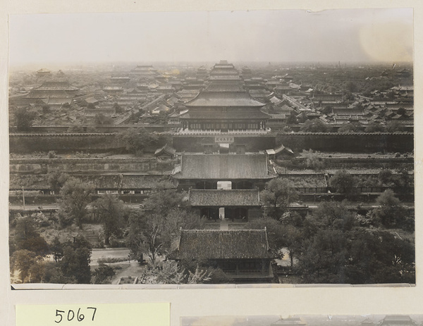 Forbidden City seen from Jingshan Gong Yuan