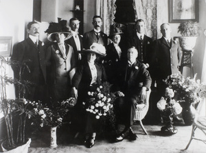 Group at the wedding of Cyril and Anne Bell, Shanghai (上海)