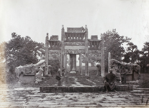 Ancient tomb near Wan Cha, near Ningbo