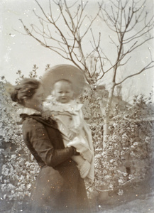 Frances Carrall and Baby Jim, her tenth child