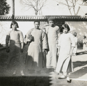 Group of four, Chaotung