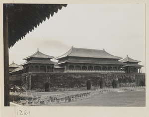 North facade of Wu men