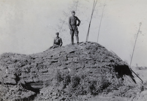 Nationalist soldiers on top of a dugout near Hungjao, Shanghai, 1937