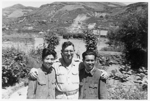 Ch'en Chia K'ang, Major Wilbur J. Peterkin, and Huang Hua (黄华)