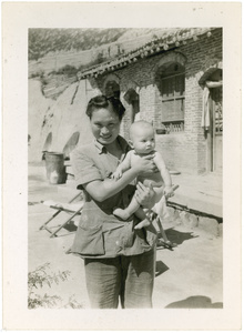 Hsiao Li Lindsay (李效黎) with James Lindsay, Yan'an (延安), 1945