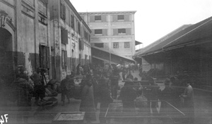 Porters in Hankow