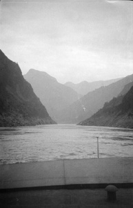 Yangtze Gorges, 1923-1924