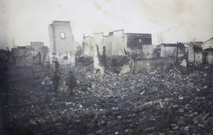 Extensive ruins after the fire, Hankow